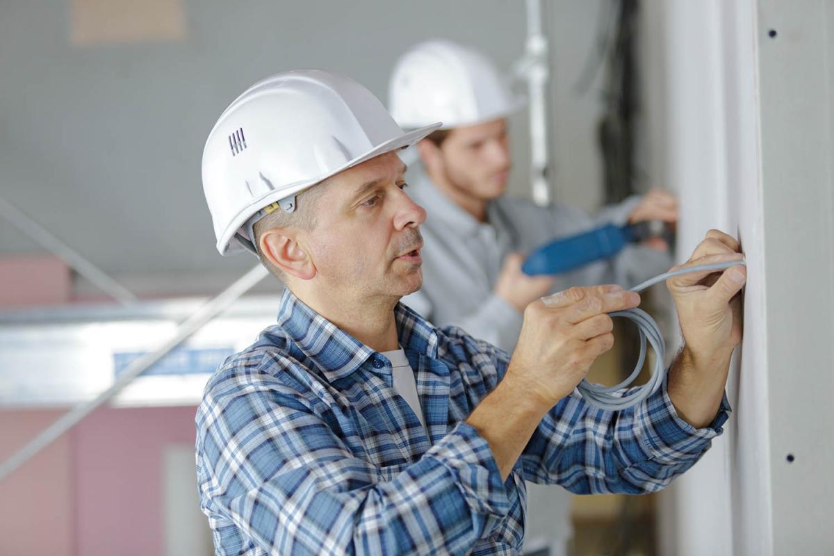 builders at work